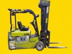 2020 CLARK TMX25 Electric Forklift. 5,000 lb capacity. Mast: 101 in lowered / 294 in raised.