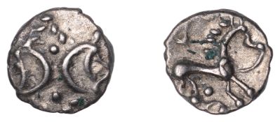 British Iron Age, ICENI, Ecen (c. AD 10-43), silver Half-Unit, Mini Ed type, back-to-back...