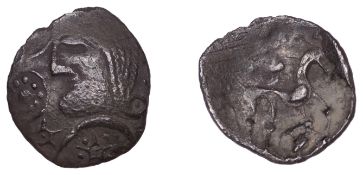 British Iron Age, ICENI, Uninscribed issues, silver Unit, Mossop Proto Head type, male head...
