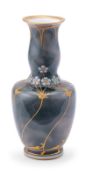 Kl. Vase mit Emaille-Dekor, Jugendstil, KPM Berlin um 1900.