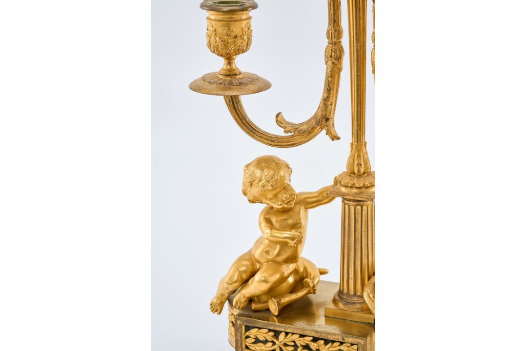 Paar 2-flamm. Leuchter, Louis-XVI.-Stil, 19. Jh. - Bild 5 aus 7