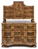 Barock-Kommode m. Tabernakel-Aufsatz, süddt. um 1750