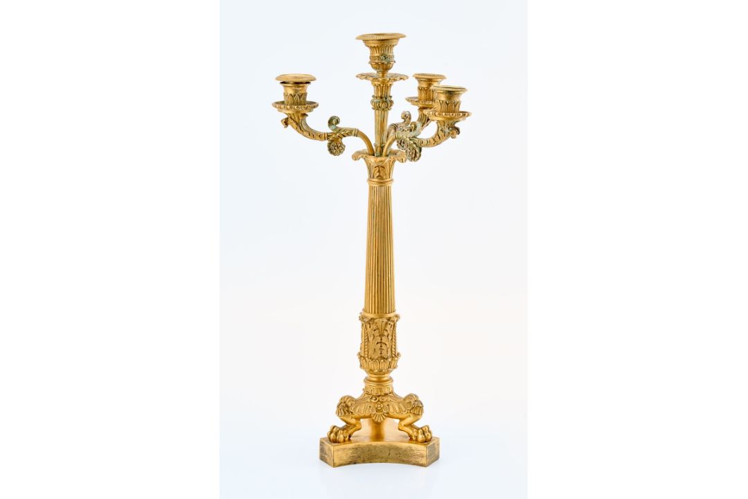 Paar gr. 4-flamm. Leuchter, Empire, um 1810. - Bild 3 aus 5