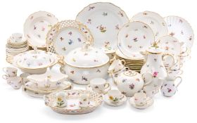 Speise-/ Kaffee-Service für mind. 6 Pers., Meissen Ende 19. Jh. - 1983.