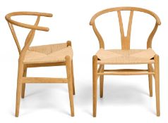 Paar Stühle Modell "CH 24, Wishbone Chair" Entw. Hans J. Wegner f. Fa Carl Hansen & Son