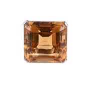 A 1960S CITRINE DRESS RING