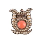 Y A GEORGIAN HALF PEARL AND CORAL LYRE BROOCH/PENDANT