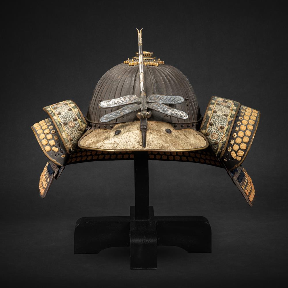 ‡ A suji-bachi [helmet with raised ridges] and mempo [face mask], Edo period - Image 2 of 4