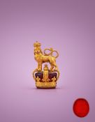 A GOLD, ENAMEL AND AGATE SEAL