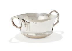 AN EDWARDIAN SILVER TWIN HANDLED BOWL