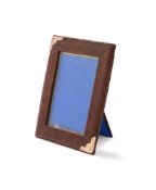 Y A 9 CARAT GOLD MOUNTED AND CROCODILE PHOTO FRAME