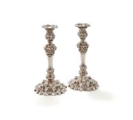 A PAIR OF GEORGE IV SILVER CANDLESTICKS