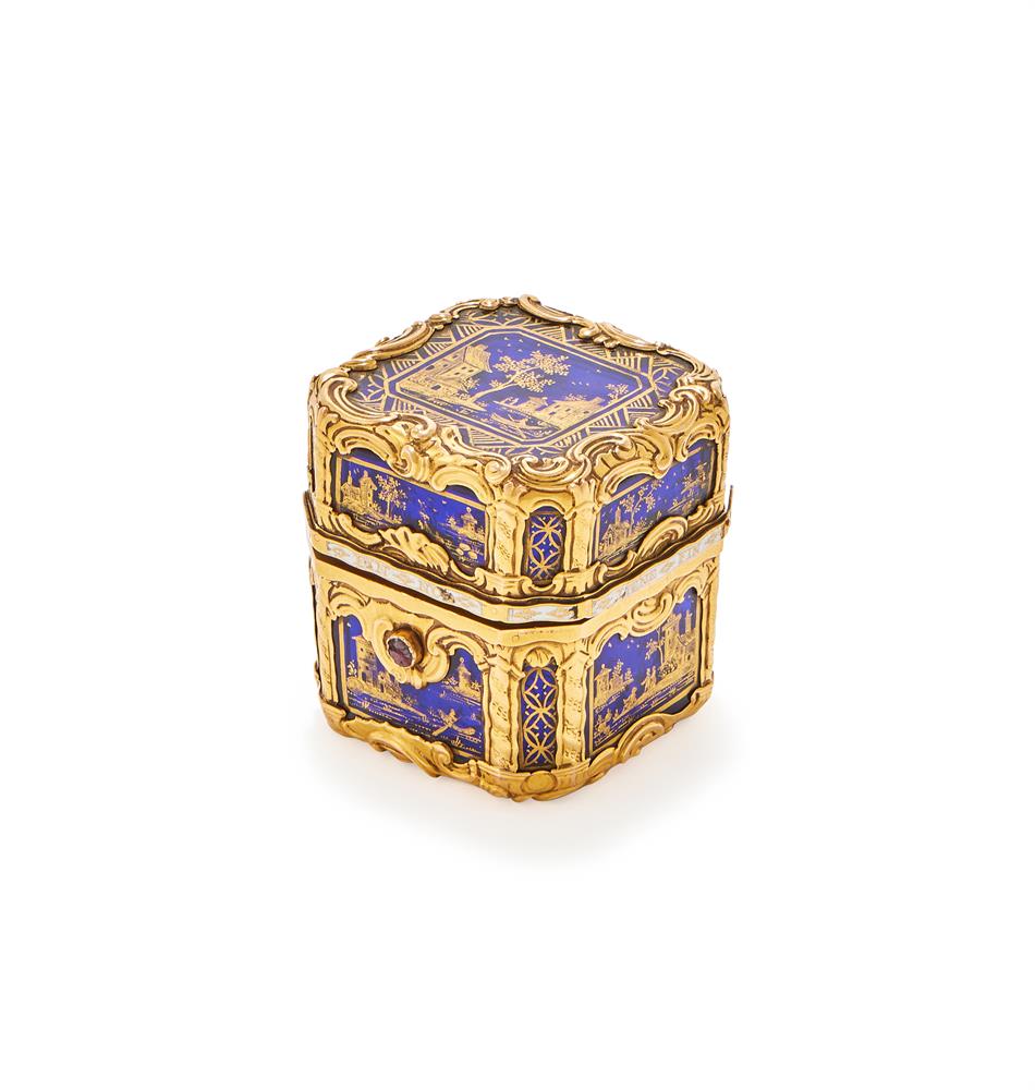 Y A GEORGE III GOLD MOUNTED BLUE GLASS SQUARE ETUI - Image 4 of 6