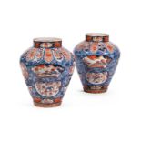 A PAIR OF JAPANESE ARITA BALUSTER VASES, EDO PERIOD, 18TH CENTURY