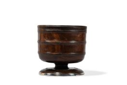 A LARGE LIGNUM VITAE WASSAIL BOWL, LATE 17TH CENTURY
