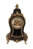 Y A FRENCH GILT BRASS MOUNTED BOULLE SMALL MANTEL CLOCK IN LOUIS XV STYLE, RICHARD ET CIE, CIRCA 189