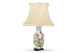 A CHINESE FAMILLE ROSE PORCELAIN LAMP, REPUBLICAN PERIOD