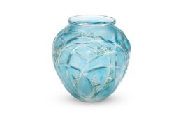 A LALIQUE 'SAUTERELLES' VASE, DESIGNED 1912