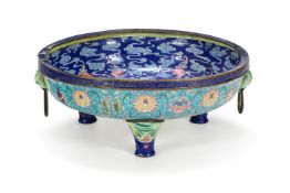 A LARGE ENAMEL TRIPOD JARDINERE, CANTONESE