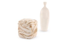 λ GEOFFREY EASTOP (BRITISH, 1921-2014), FIGURAL VASE