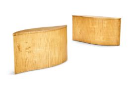 λ CARYN MOBERLY (BRITISH, 20TH/21ST CENTURY), A PAIR OF LEAF-SHAPED CANTERBURIES, 1999