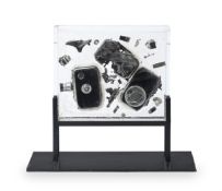 λ ARMAN (FRENCH/AMERICAN (1928-2005), VA DONC EH PAILLARD