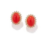 Y A PAIR OF DIAMOND AND CORAL CLUSTER EARRINGS