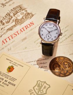 Y PATEK PHILIPPE, 150TH ANNIVERSARY, REF. 3960, A LIMITED EDITION 18 CARAT WHITE GOLD WRISTWATCH