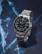 ROLEX, OYSTER PERPETUAL SUBMARINER, REF. 5513, A STAINLESS STEEL BRACELET WATCH