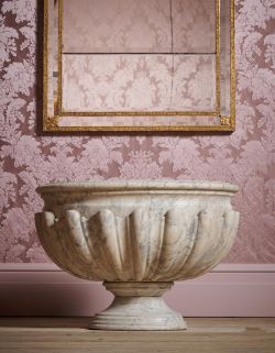 A LARGE BAROQUE CARRARA MARBLE WINE CISTERN, ENGLISH OR ITALIAN, LAST QUARTER 17TH CENTURY