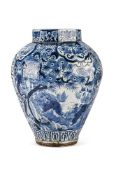 A JAPANESE ARITA BLUE AND WHITE OCTAGONAL VASE, EDO PERIOD, 18TH CENTURY