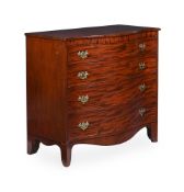 A GEORGE III MAHOGANY SERPENTINE FRONTED COMMODE OR CHEST OF DRAWERS, CIRCA 1780