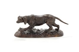 AN ANIMALIER BRONZE MODEL OF A POINTER 20TH CENTURY