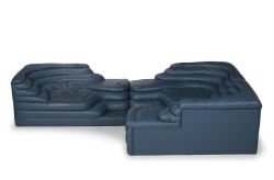 UBALD KLUG (SWISS, 1932-2018), FOR DE SEDE 'DS-1025 TEREZZA' MODULAR SOFA; DESIGNED 1973