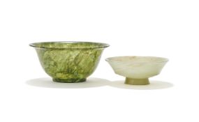 A CHINESE JADE BOWL,19TH CENTURY