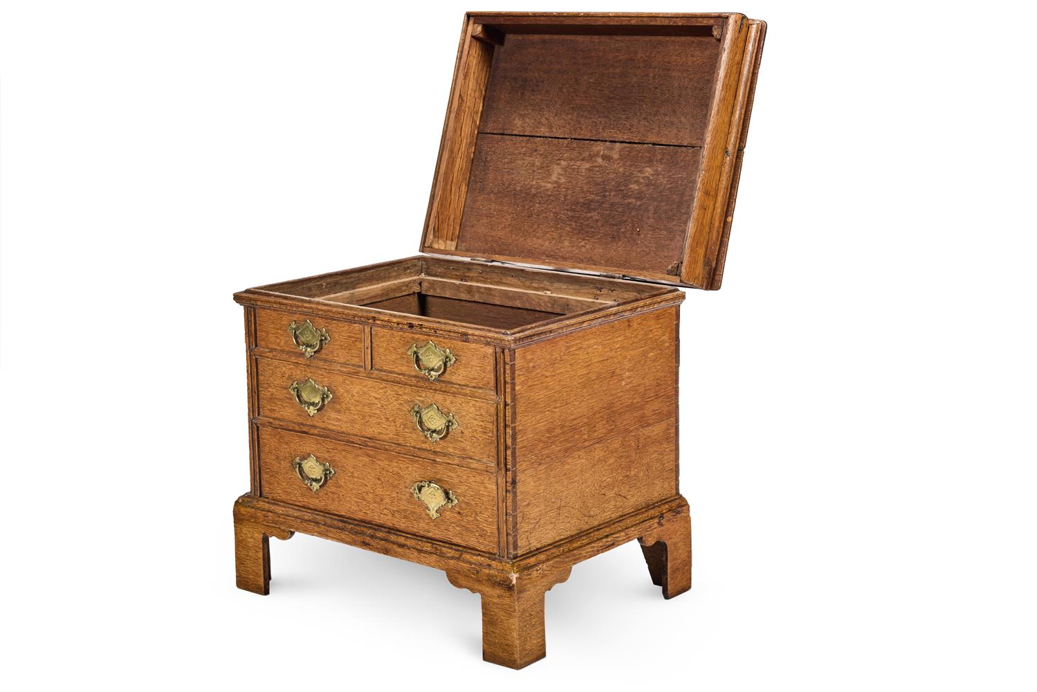 A GEORGE II OAK CLOSE STOOL, CIRCA 1730 - Image 2 of 2