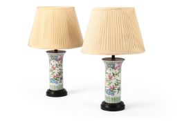 A PAIR OF SMALL CHINESE SLEEVE VASES, 19TH OR 20TH CENTURY