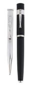 YARD-O-LED, RETRO GRAND BLACK BARLEY, A SILVER MOUNTED FOUNTAIN PEN