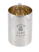 AN EDWARDIAN SILVER SLIGHTLY TAPERING TANKARD