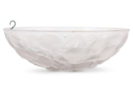 A RENÉ LALIQUE (FRENCH, 1860-1945) 'LAUSANNE' PLAFONNIER, DESIGNED 1929: PRE 1945