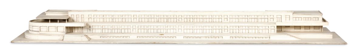AN ARCHITECTURAL MODEL, MID 20TH CENTURY