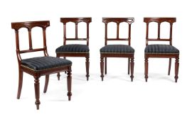 Y A SET OF FOUR GEORGE IV MAHOGANY AND INDIAN ROSEWOOD GOTHIC SIDE CHAIRS, CIRCA 1825