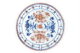 AN IMARI PLATE, CHINESE, KANGXI PERIOD