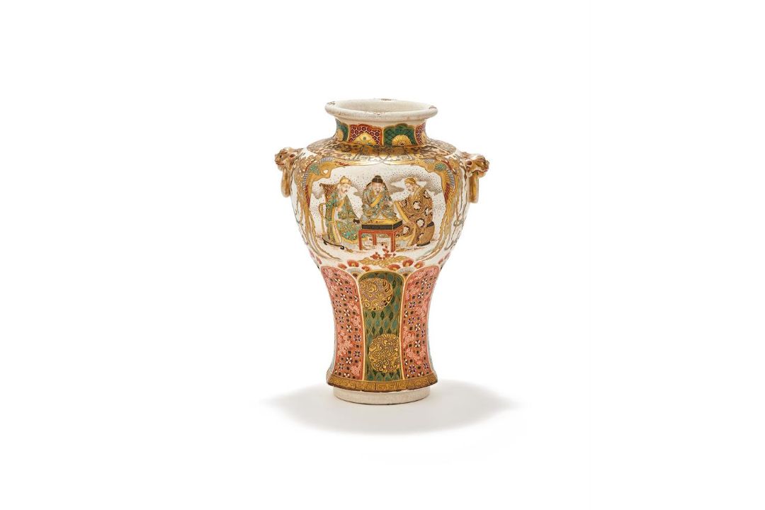 A Japanese Satsuma vase - Image 2 of 3