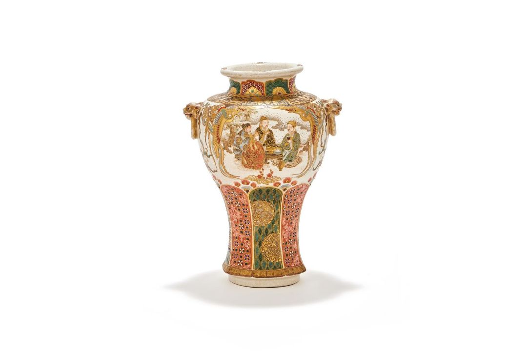 A Japanese Satsuma vase - Image 1 of 3