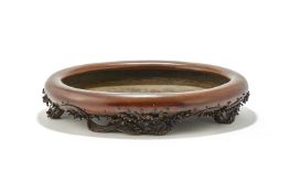 A large attractive Japanese bronze jardiniere