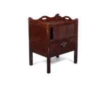 A GEORGE III MAHOGANY BEDSIDE COMMODE, CIRCA 1760