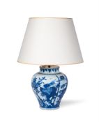 A CHINESE BLUE AND WHITE VASE, 17TH CENTURY