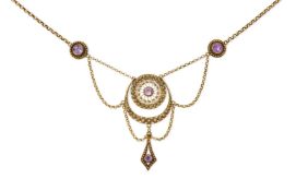 AN EARLY 20TH CENTURY AMETHYST NECKLACE