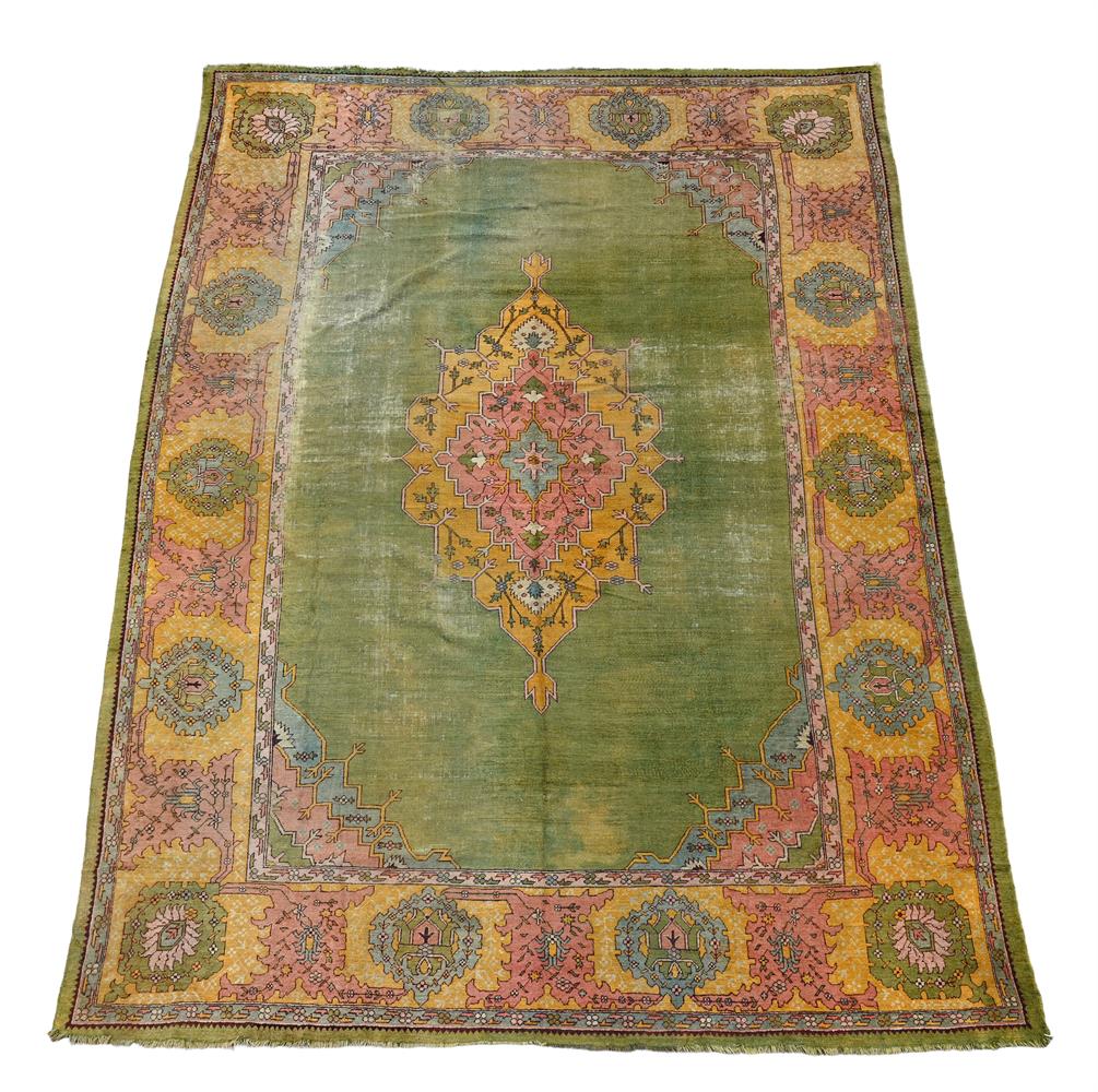 AN USHAK CARPET